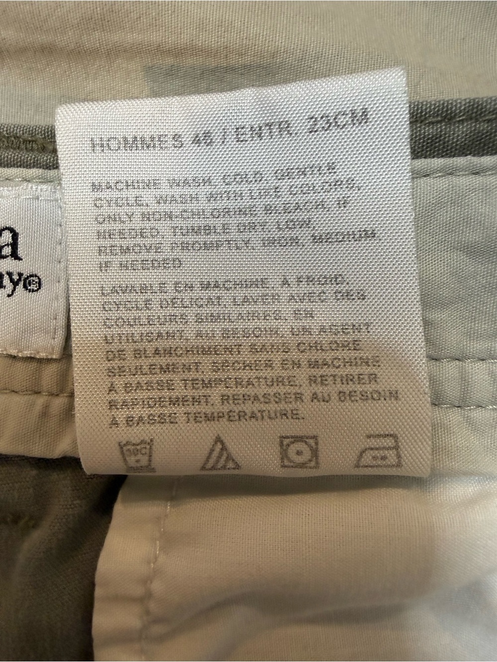 Columbia Men’s Gray Cargo Shorts - Size 36 - Picture 6 of 6